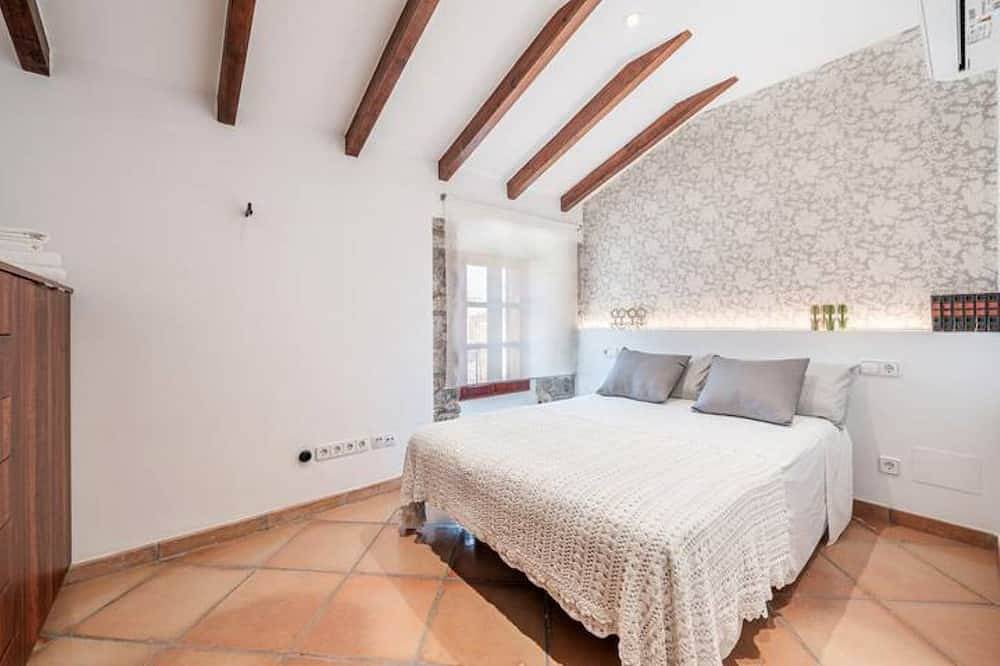 Piscina privada, aire acondicionado, 6 dormitorios ideal familias in Binisalem, Interior de Mallorca