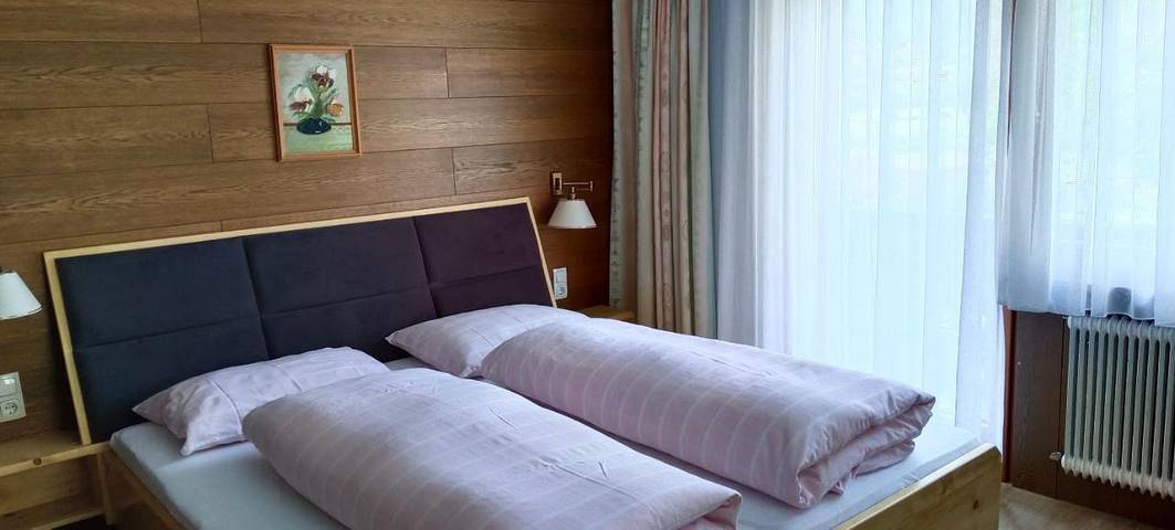 Ferienwohnung für 2 Personen, mit Balkon und Ausblick sowie Garten im Stubaital - 2