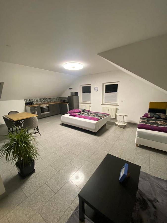 Ganze Wohnung, Two-Bedroom Apartment in Leimen, Rheinebene