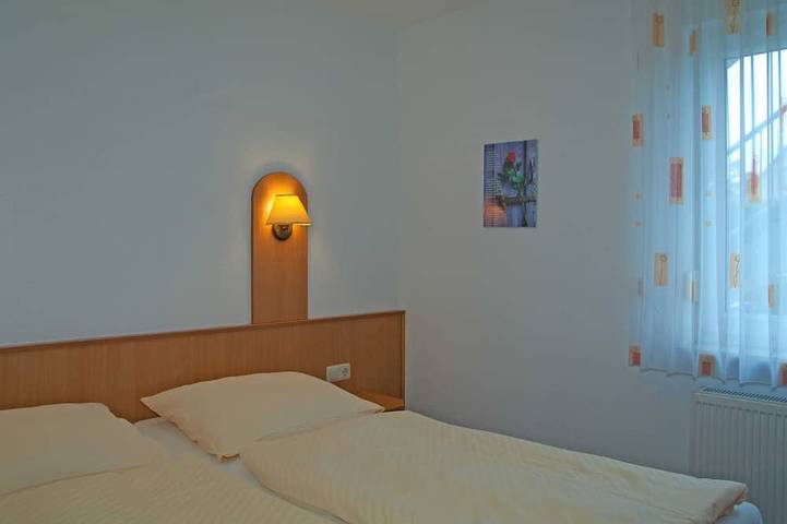 Bauernhof für 4 Personen, mit Terrasse in Sellin - 3