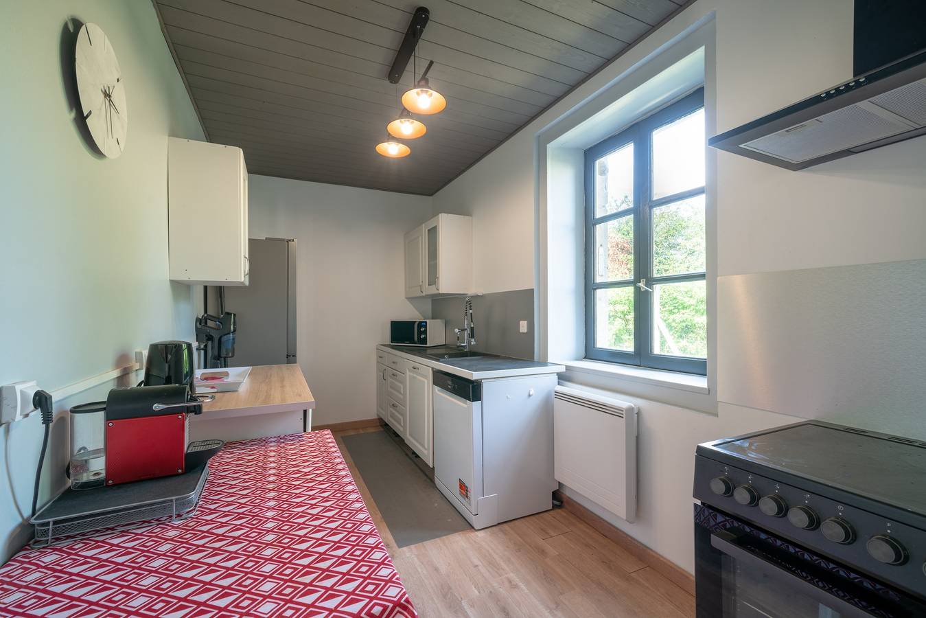 Ferienhaus für 5 Personen mit Terrasse in Les Moitiers-d'Allonne, Côte de la Déroute