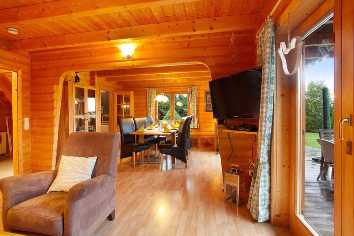 Ferienhaus 'Zum Radekopf' mit Whirlpool, Terasse, Garten und Sauna in Medebach, Hochsauerlandkreis