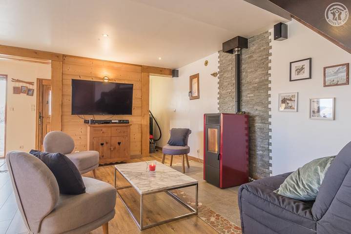 Chalet pour 6 personnes, avec terrasse à Les Déserts - 3