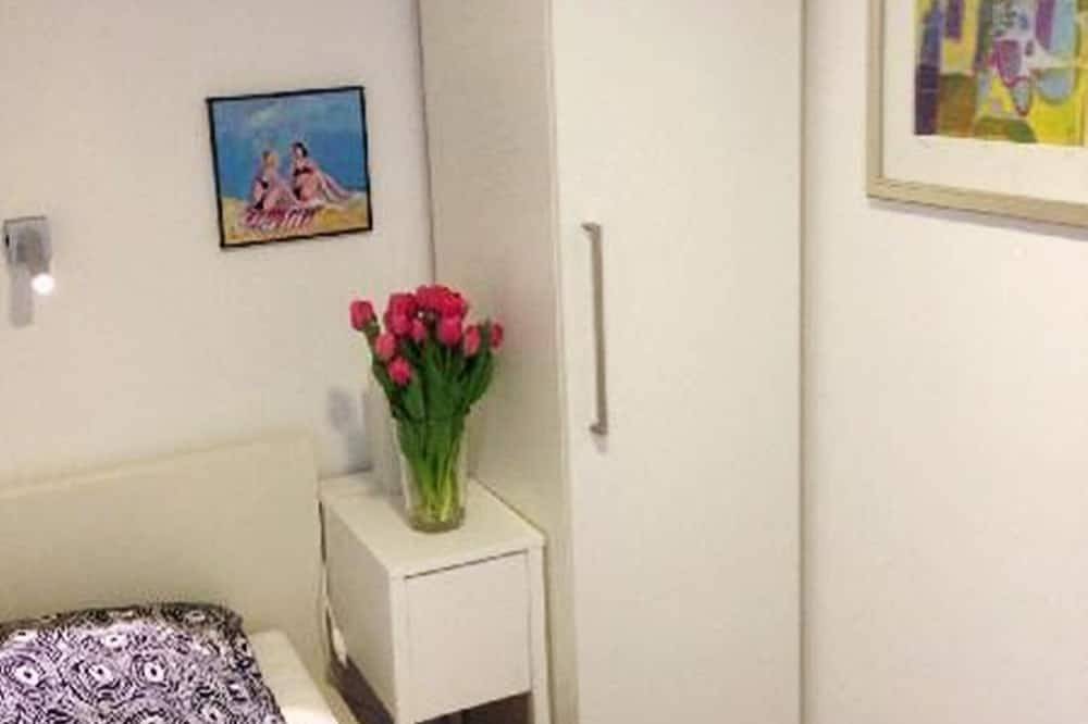 Ganze Wohnung, Modernes Appartement mit Sauna, Terrasse und Garten in Wenningstedt in Wenningstedt, Sylt