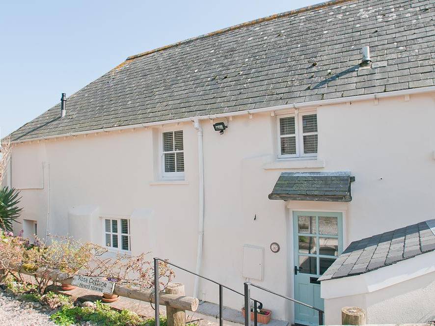 Hazel Cottage in Marlborough (South Devon), Devon