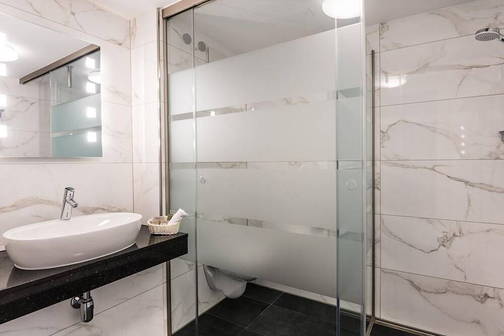 Parkhotel Hachenburg - Doppelzimmer Standard in Hachenburg, Westerwald