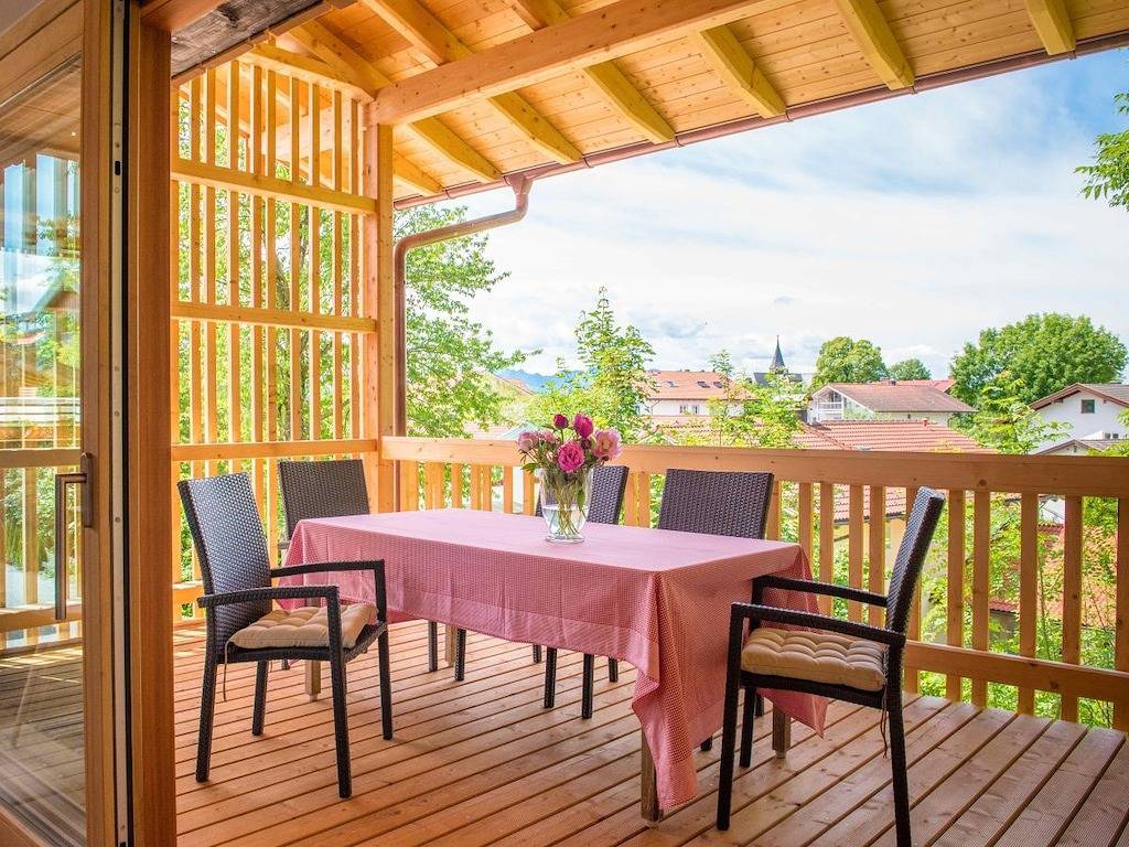 Haus Berg - Ferienhaus Wolfsgrube in Chieming, Chiemsee
