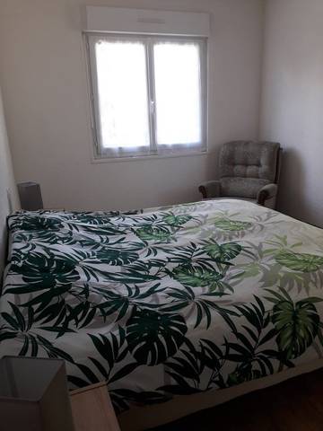 Gîte pour 2 personnes, avec jardin et terrasse à Chabeuil