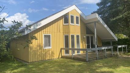 Ferienhaus für 6 Personen, mit Sauna und Garten in Mirow