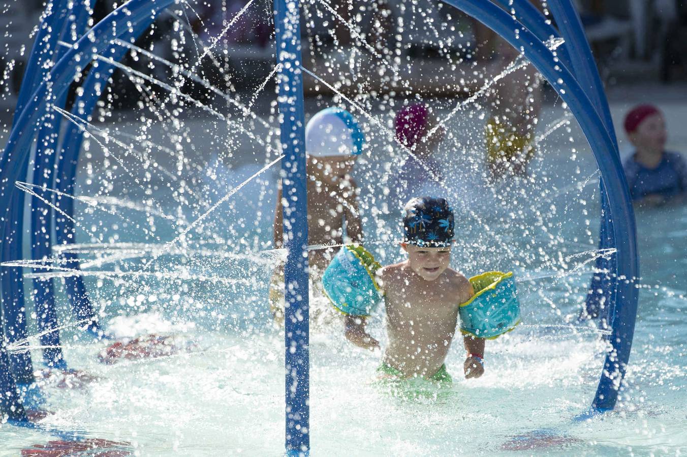 Mobilehome mit Terrasse, Klimaanlage und Pool in Comune di Verbania, Tessiner Alpen