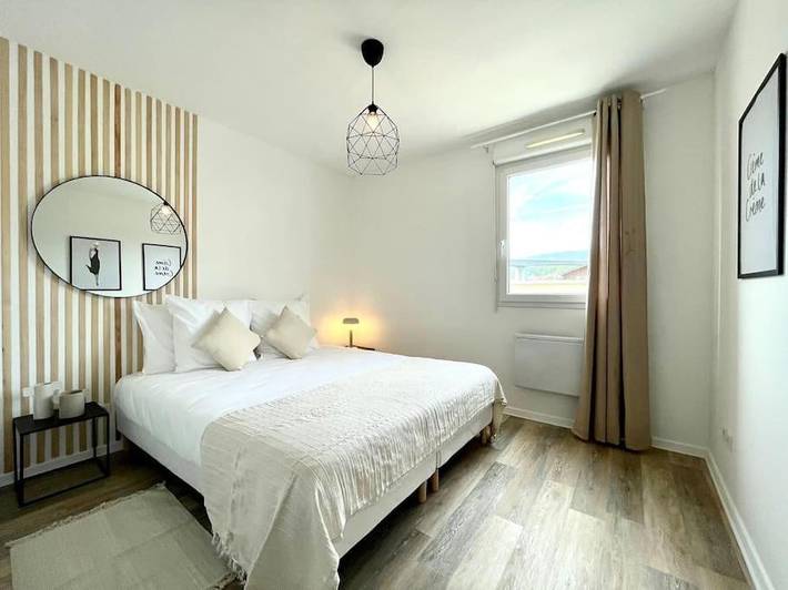 Gîte pour 6 personnes, avec balcon à Bellegarde-sur-Valserine - 2