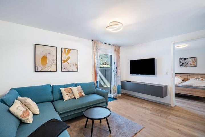 Ganze Wohnung, Ferienwohnung 'Fewo Blumenweg' mit Privatterrasse und Wi-Fi in Elzach, Südschwarzwald