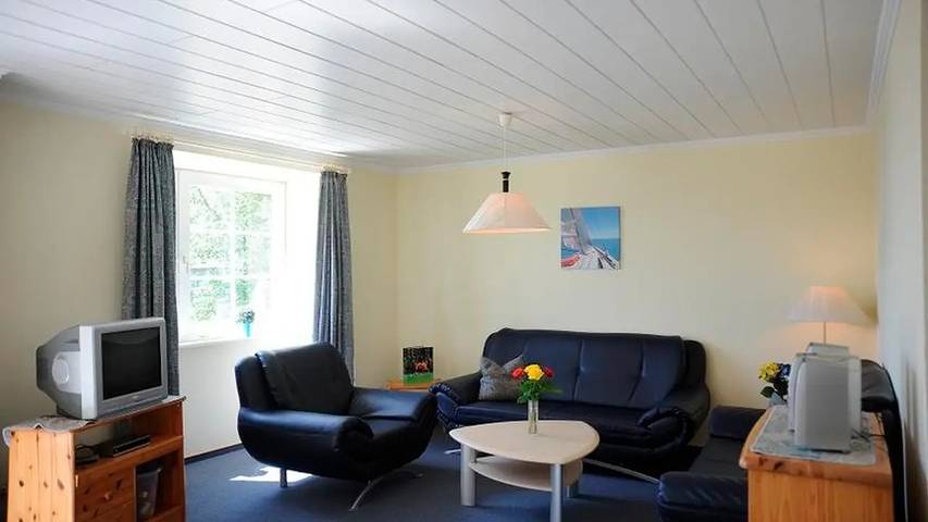 Ferienwohnung für 5 Personen, mit Balkon und Sauna in Todendorf auf Fehmarn - 2