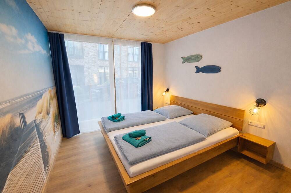 Ganze Wohnung, Ankerix - geräumige Ferienwohnung für 4 Gäste in Hafen Büsum, Büsum