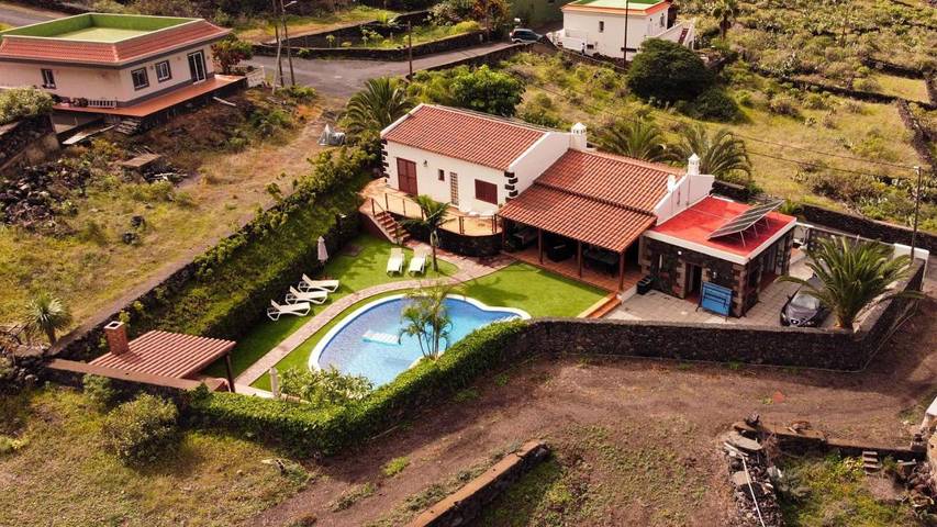 Chalet para 7 personas, con piscina y jardín en El Hierro - 3