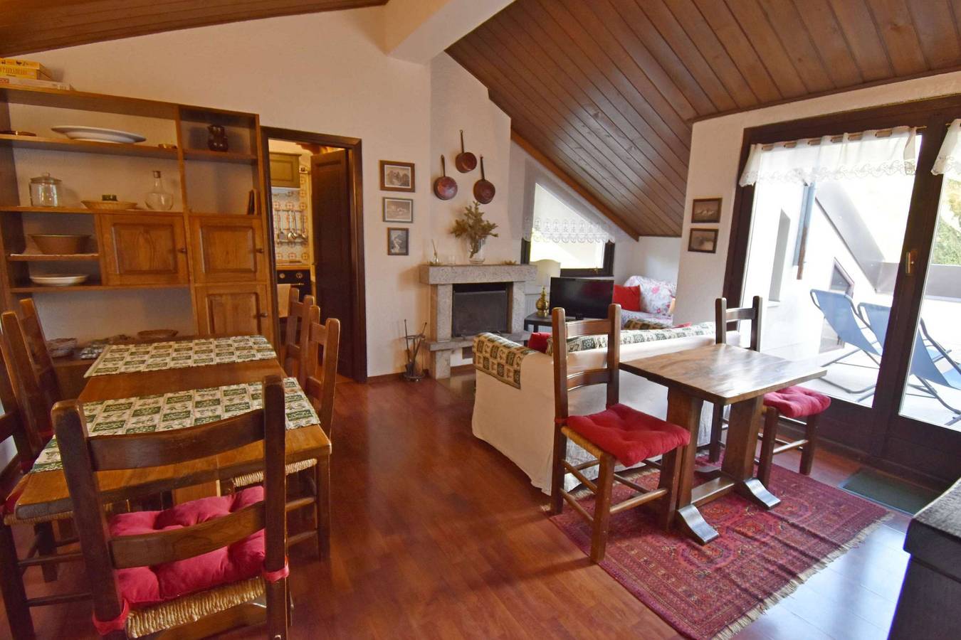 Ganze Wohnung, Genziana Apartment Mhd in St. Maria im Pein, Adamello-Presanella-Alpen