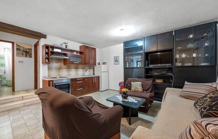 Location de vacances pour 12 personnes, avec terrasse à Rogoznica - 3