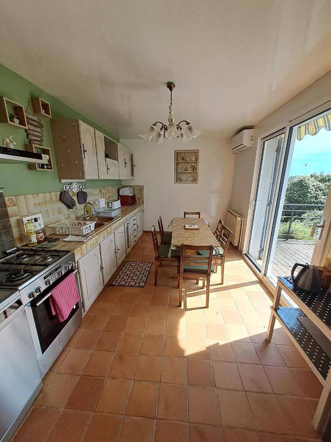 Location de vacances pour 6 personnes, avec jardin et vue à Crécy-la-Chapelle - 4