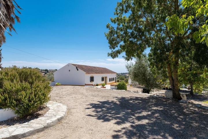 Casa de vacaciones para 6 personas, con Terraza y Jardín además de Piscina y Vistas en Santarém - 4