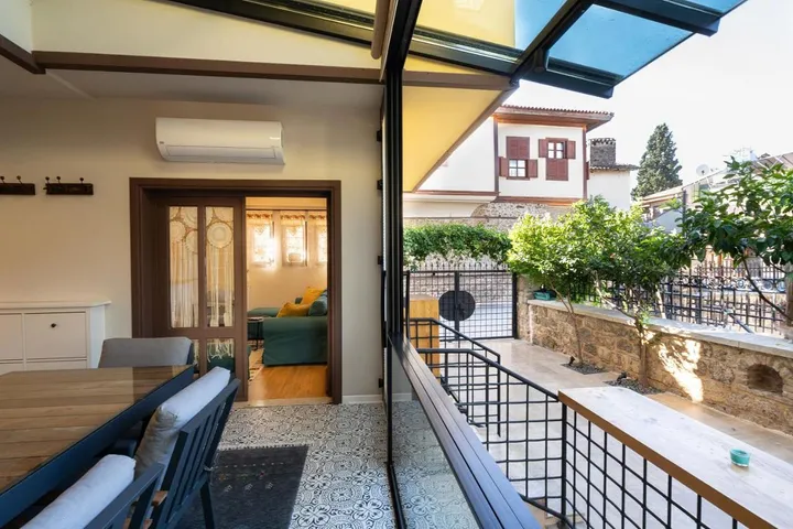 Chalet para 4 personas, con jardín - 1