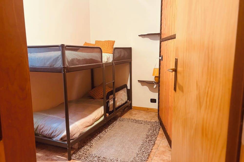 Appartement entier, Cozy vacation home, with pets allowed in Campo di Giove, Parc National de la Majella