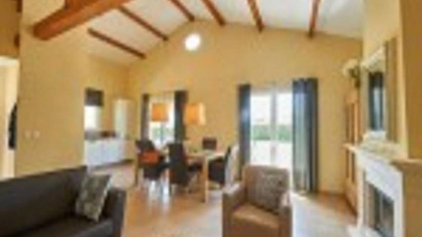 Location de vacances pour 6 personnes, avec piscine et jardin, animaux acceptés à Les Forges - 2