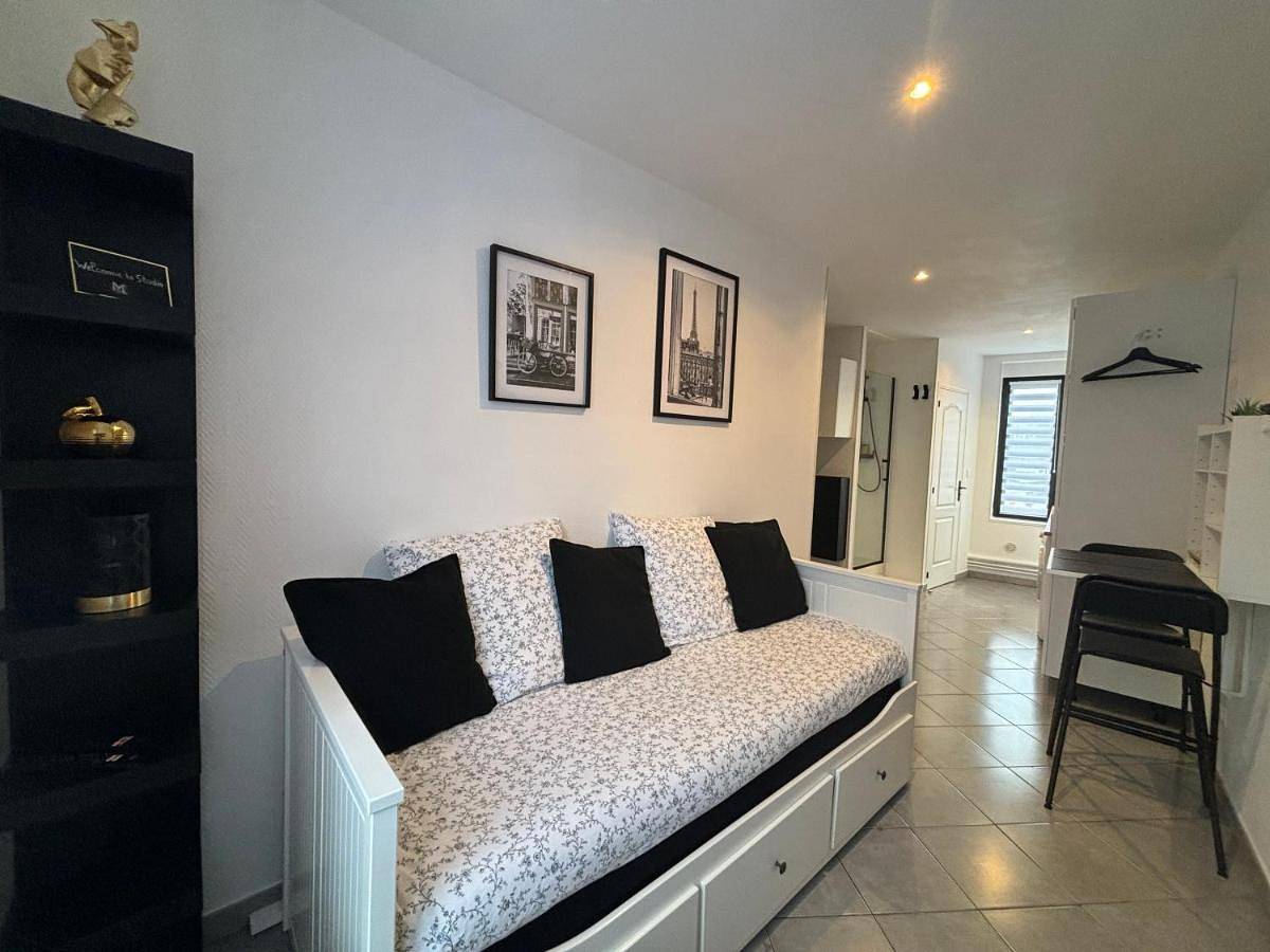 Appartement entier, One-Bedroom Apartment in Marquette-lez-Lille, Région de Lille