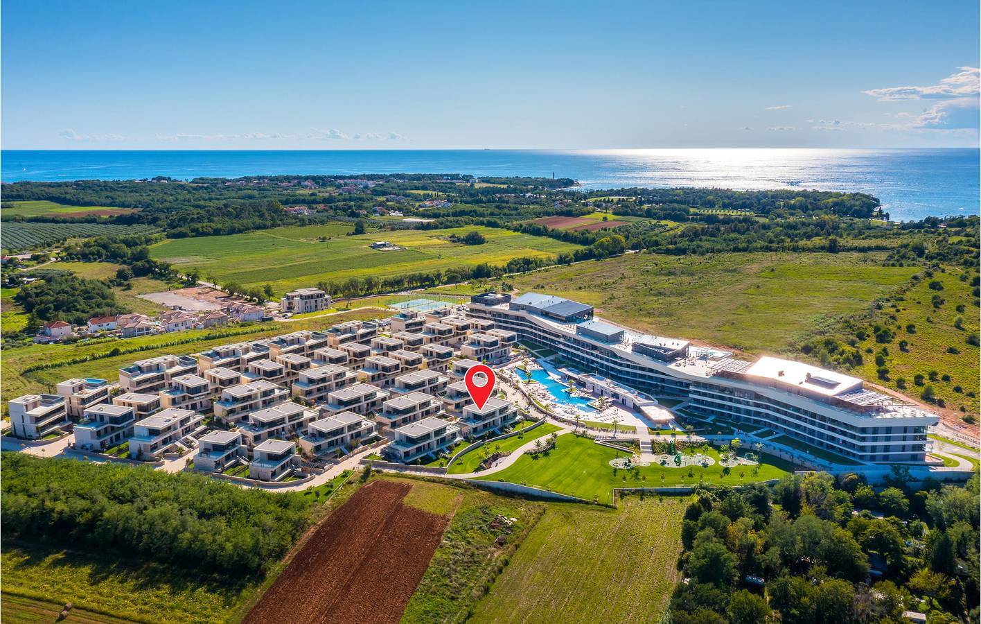 Appartement moderne en bord de mer avec piscine et terrasse, à 2 km de la plage in Umag, Région d'Umag