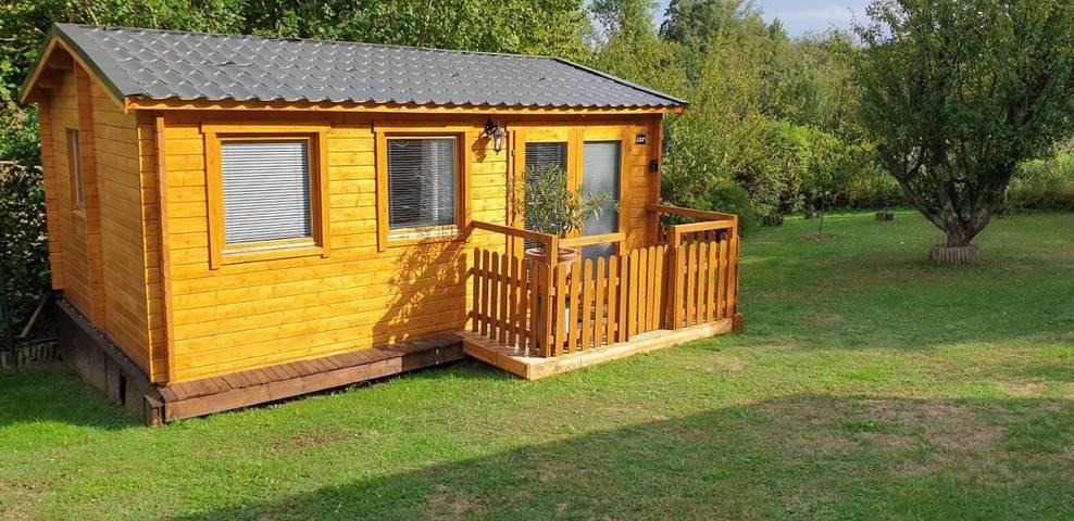 Maison d’hôte pour 4 personnes, avec Terrasse et Jardin ainsi que Sauna et Vue