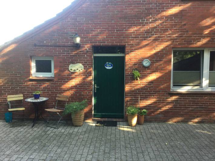 Ferienwohnung für 5 Personen, mit Terrasse und Garten in Ihlow - 4