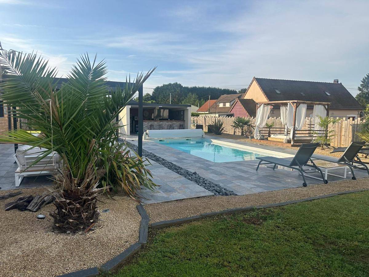 Villa with Private Pool in Changé, Sarthe