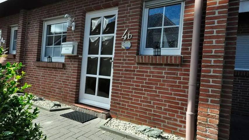 Ferienhaus für 4 Personen, mit Garten in Carolinensiel