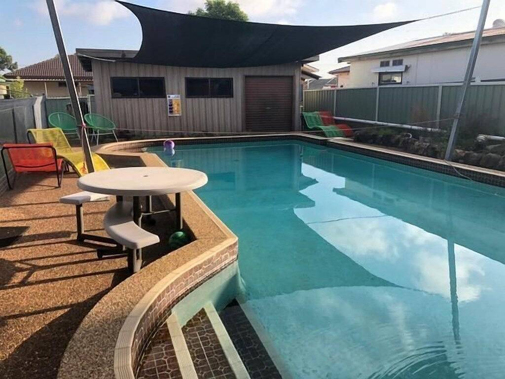 Ganze Wohnung, Wifi - Netflix - Stan - Weingüter - Konzerte - Hochzeiten - Gärten - Zoo - Hunter in Cessnock, Hunter Valley