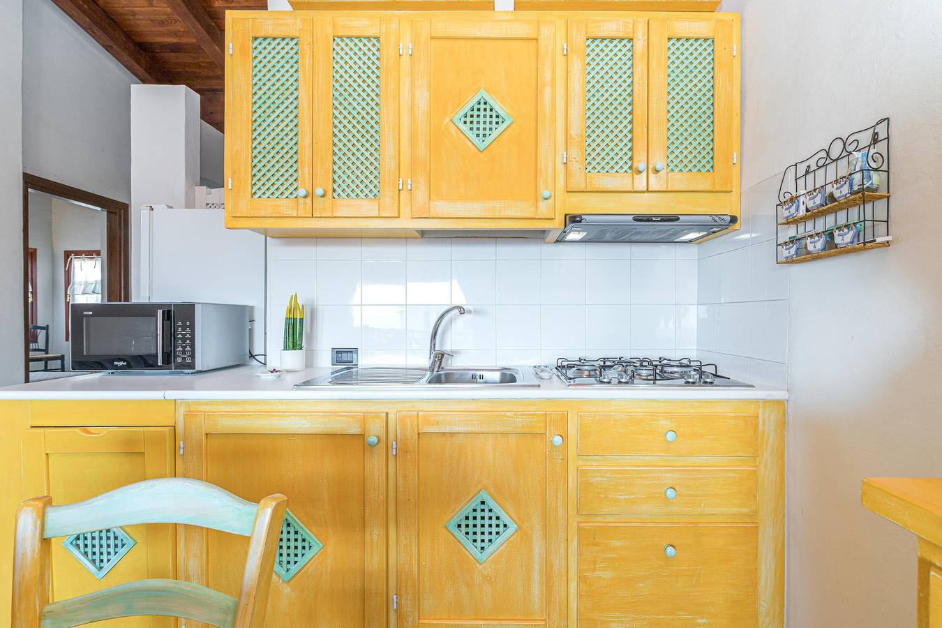 Appartamento intero, Casa Pitti 200m From The Beach in Baia Caddinas, Golfo Aranci