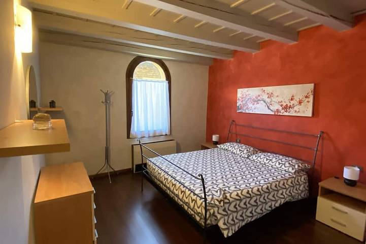 Appartamento intero, Residence dei Frutti-Il Melograno-bright apartment a stone's throw from the squares in Padova, Provincia di Padova