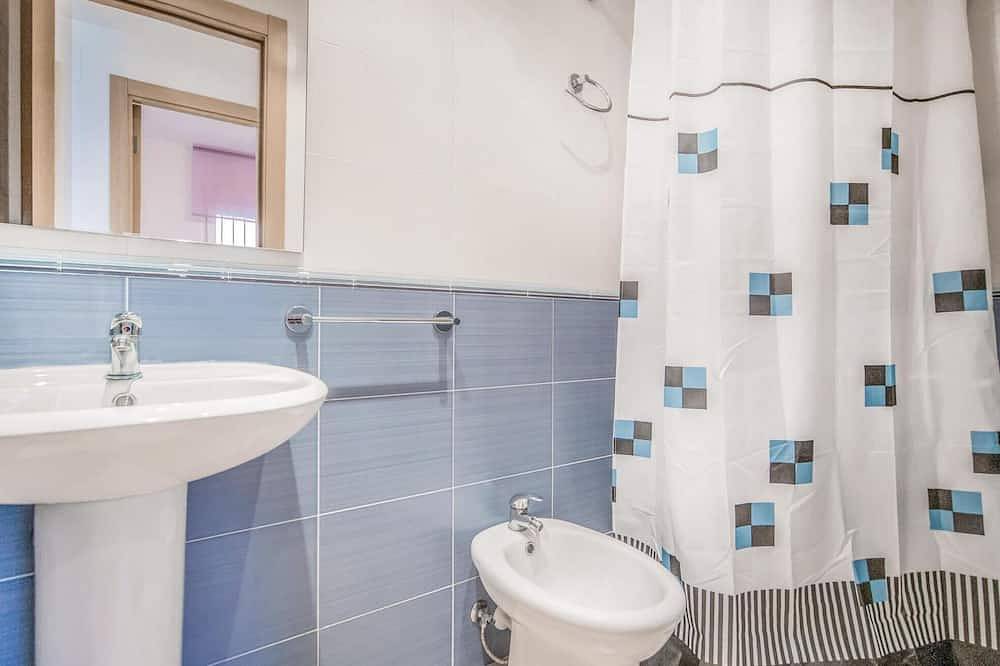 Apartamento entero, Apartamento en primera línea de playa en La Torre. in Torre de la Sal, Cabanes