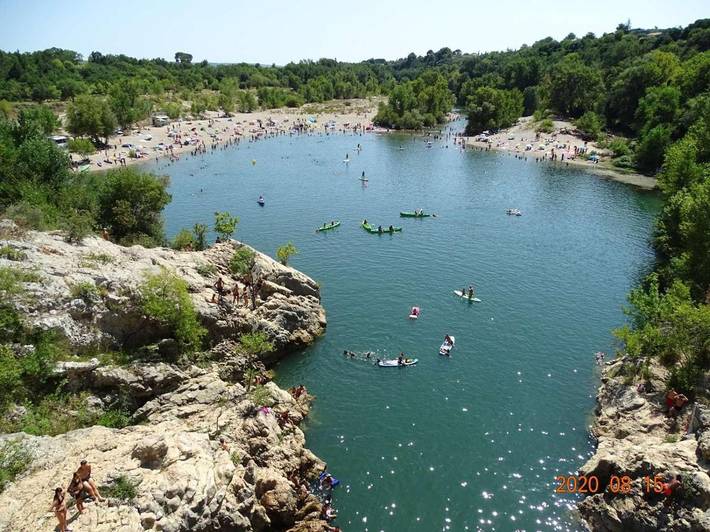 Gîte pour 4 personnes, avec terrasse et piscine à Tourbes - 4