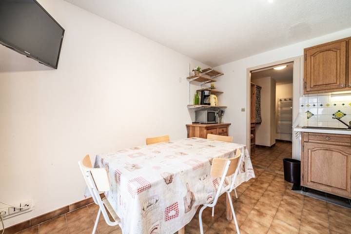 Ganze Wohnung, Appartement 'Zwischen See und Bergen' mit Seeblick und Balkon in Thollon-les-Mémises, Thonon-les-Bains und Umgebung