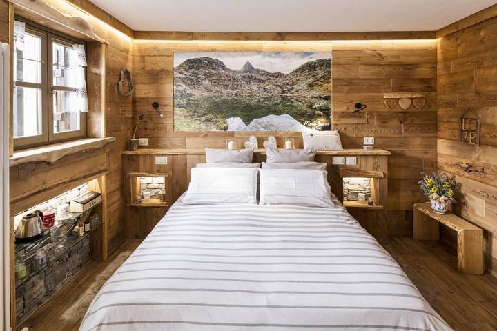 Hôtel pour 2 personnes, avec Balcon ainsi que Terrasse et Vue à Vernante