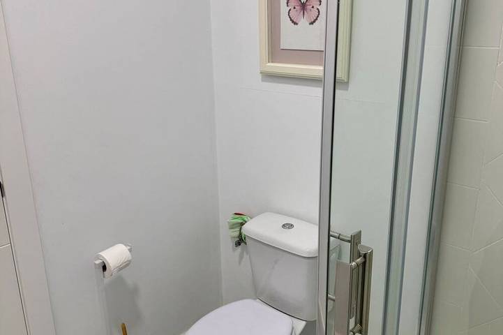 Appartamento intero, Morales 8 - Centrally Located Ground-Floor Apartment with Private Entrance in Talavera de la Reina, Provincia di Toledo