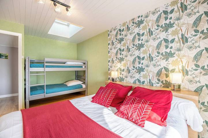 Location de vacances pour 15 personnes, avec jacuzzi ainsi que jardin et sauna à Mortagne-sur-Sèvre - 3