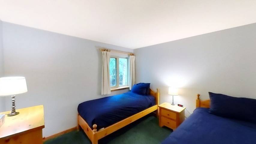 Holiday home for 20 people, with garden and hot tub as well as sauna in Whistler