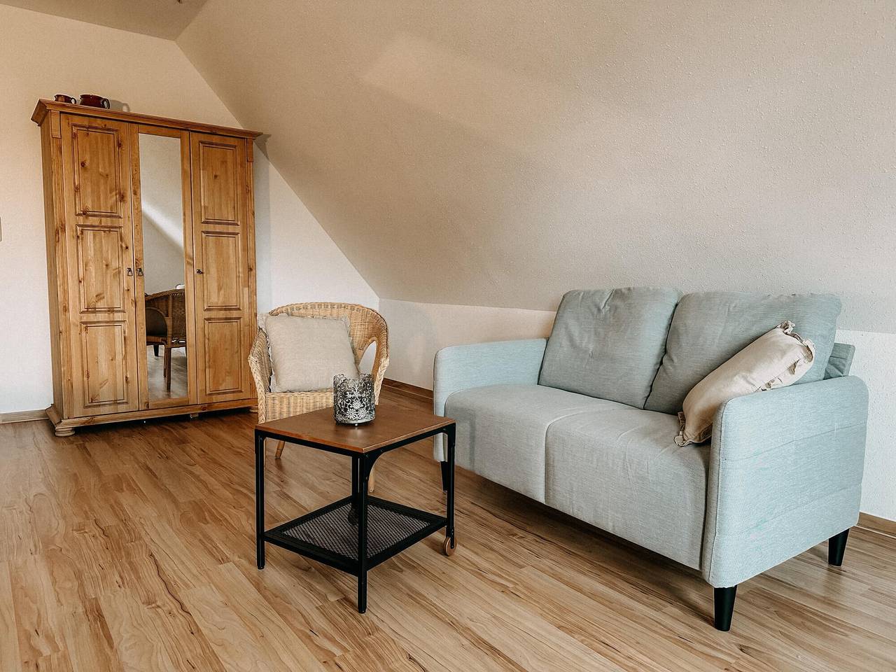 Ganze Wohnung, Ferienwohnung 'Bärenstein - Pano-Blick 1' mit Bergblick, Balkon und Wi-Fi in Bärenstein, Erzgebirge