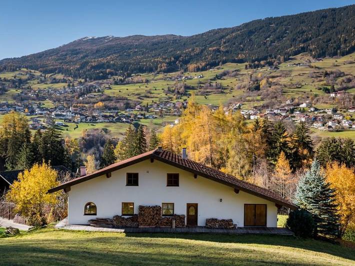 Ferienhaus für 10 Personen, mit Balkon und Garten, kinderfreundlich in Wenns
