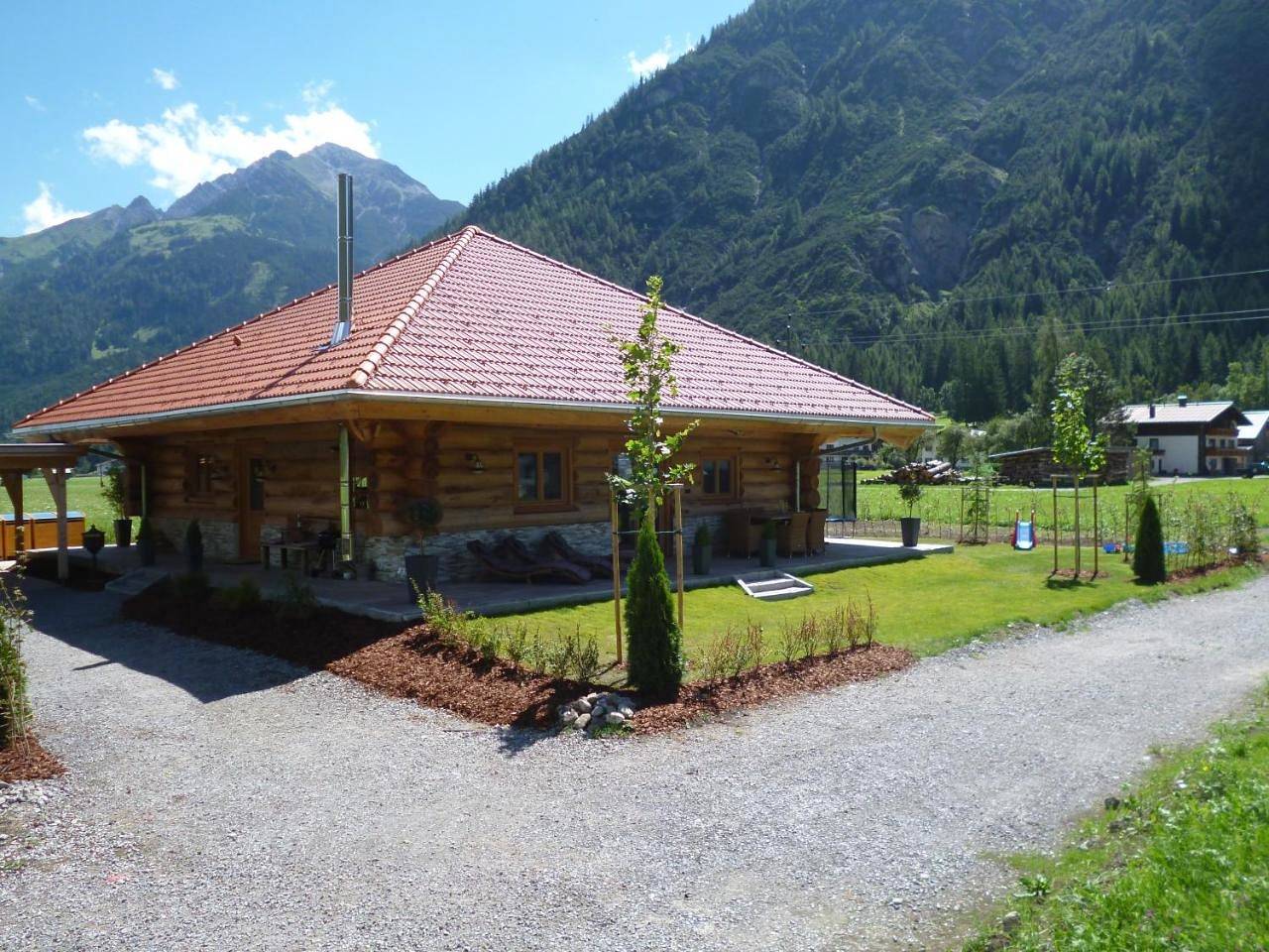 Adlernest Lechtal in Alpes de Lechtal, Bach