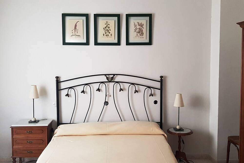 Hütte Cuesta de la Pila in Torres (Jaén), Sierras Subbéticas