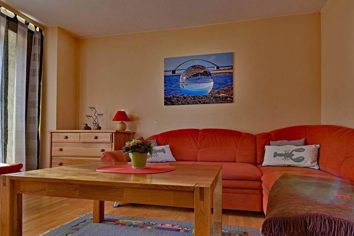 Ferienwohnung für 4 Personen, mit Balkon in Lemkenhafen - 2