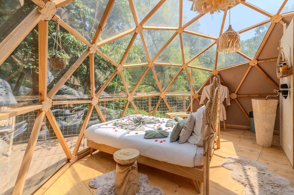 Dome with Jacuzzi 15 min from Disneyland Paris in Nanteuil-lès-Meaux, Seine-et-Marne