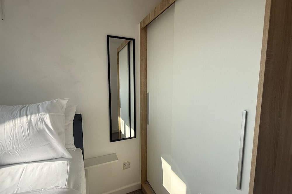 Ganze Wohnung, Central Horsham Flat | Free Parking in Horsham, West Sussex