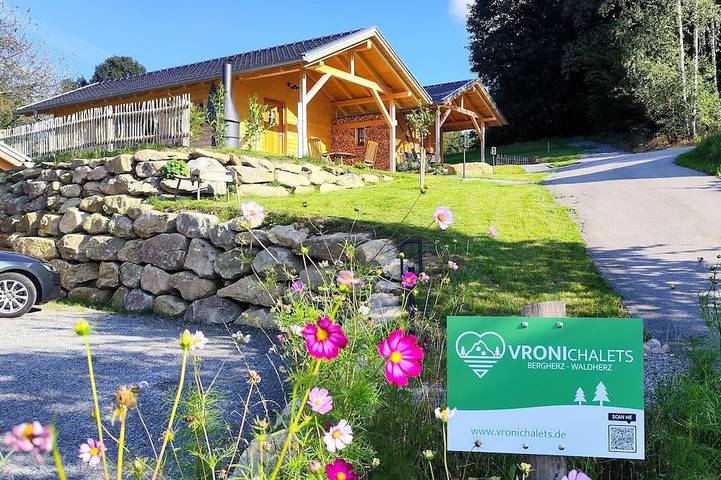 Ferienhaus für 4 Personen, mit Garten und Sauna sowie Terrasse